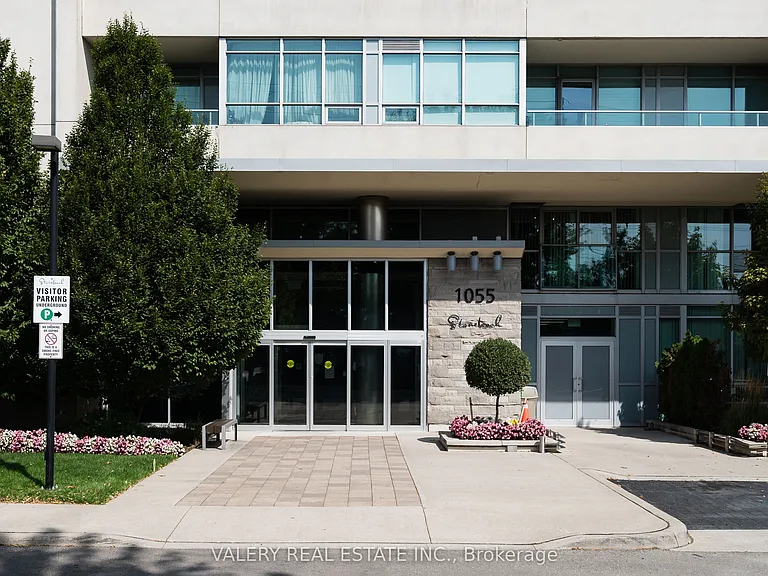 1055 Southdown Rd #201 — Photo 2