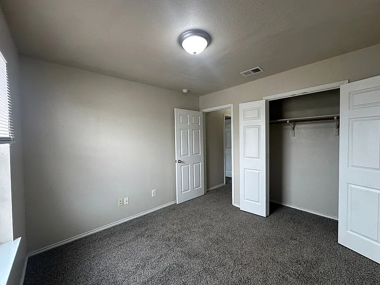 5730 Golf Hts #1 — Photo 17