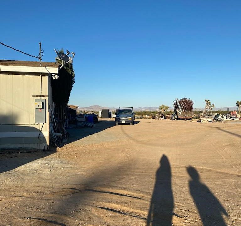 14475 Tumbleweed Rd, Phelan, CA 92371 Zillow