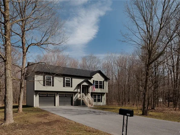 31039 County Route 143, Felts Mills, NY 13638