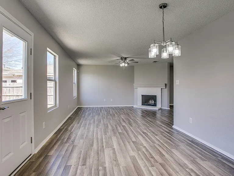 8750 Fox Meadow Way — Photo 11