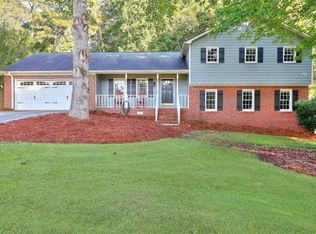 1515 Ridge Forest Ln, Grayson, GA 30017