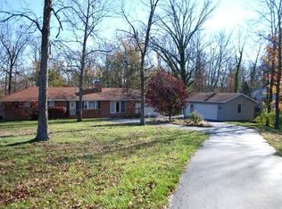 2332 Morman Rd, Hamilton, OH 45013