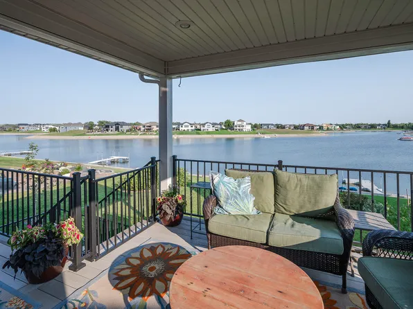 4016 Downing St, Bismarck, ND 58504