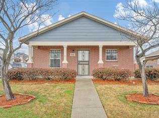 1822 Jim Reinthal Ct, Dallas, TX 75217