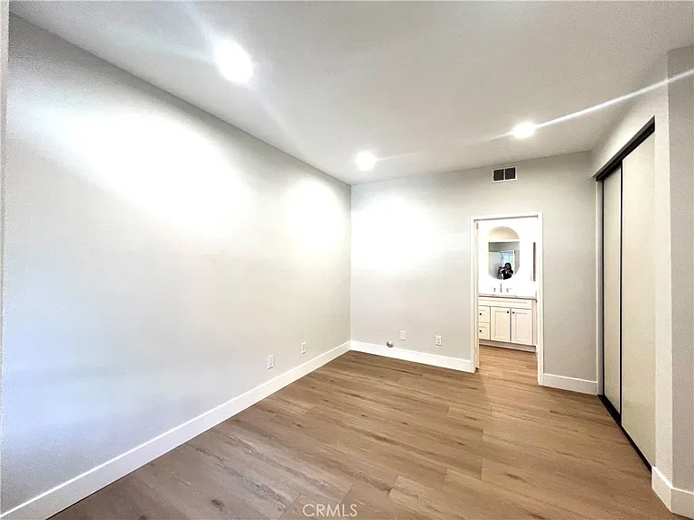 13220 Royalcrest Ct #183 — Photo 10