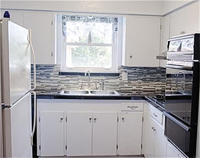 4th image of 210 N Casa Grande Cir