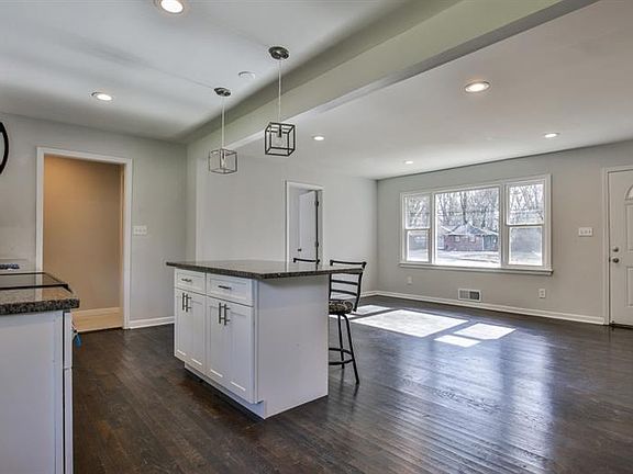 4th image of 3457 Landrum Dr SE