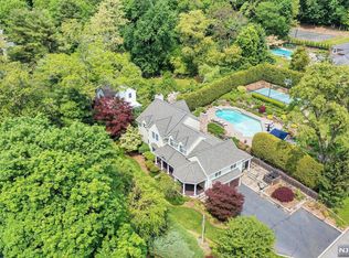 511 E Saddle River Rd, Ridgewood, NJ 07450