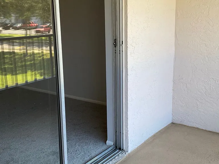 404 Banana Cay Dr #1-F — Photo 10