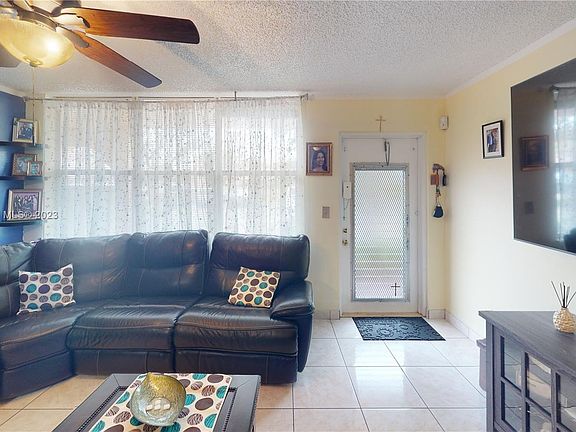 2nd image of 9021 Sunrise Lakes Blvd APT 106