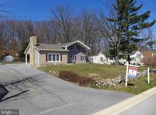 8004 Dalesford Rd, Parkville, MD 21234