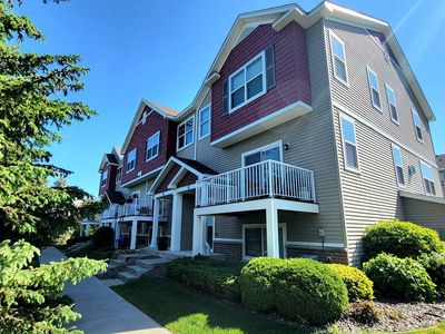 9695 Independence Cir UNIT 4, Chanhassen, MN, 55317