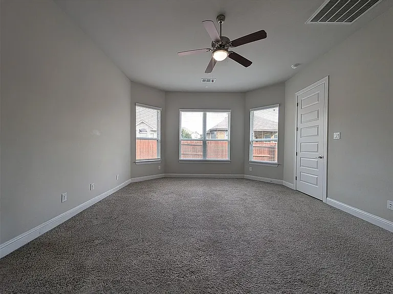 3112 Bouchette Cv — Photo 18