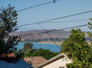 33176 Gillette St, Lake Elsinore, CA 92530