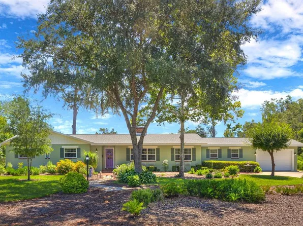 709 Pine Tree Ct, Deland, FL 32724