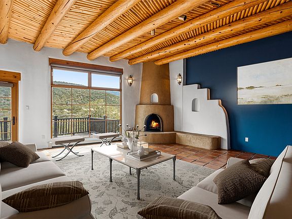 4th image of 701 Gonzales Rd