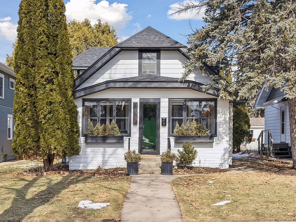 1st image of 1679 Bayard Ave