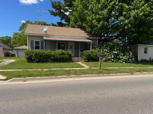 316 W Delaware St, Decatur, MI 49045