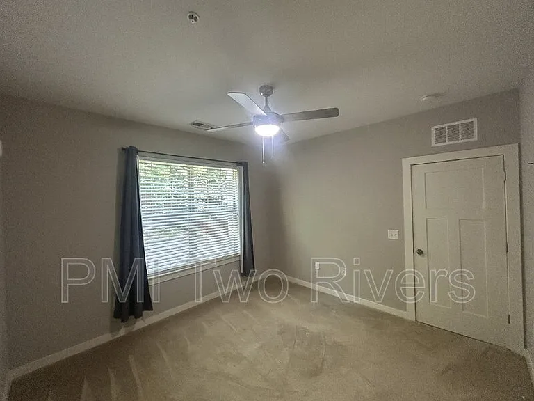 410 Rosedale Ave #211 — Photo 7