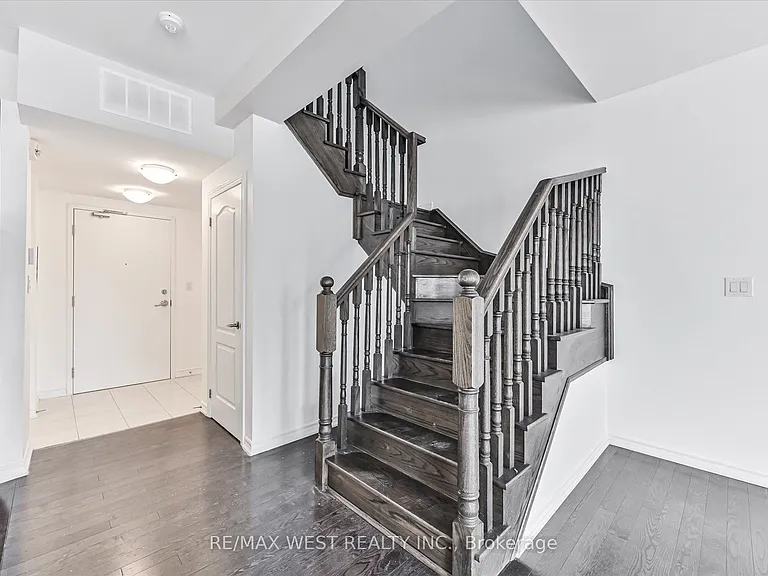 3865 Major Mackenzie Dr W #219 — Photo 21