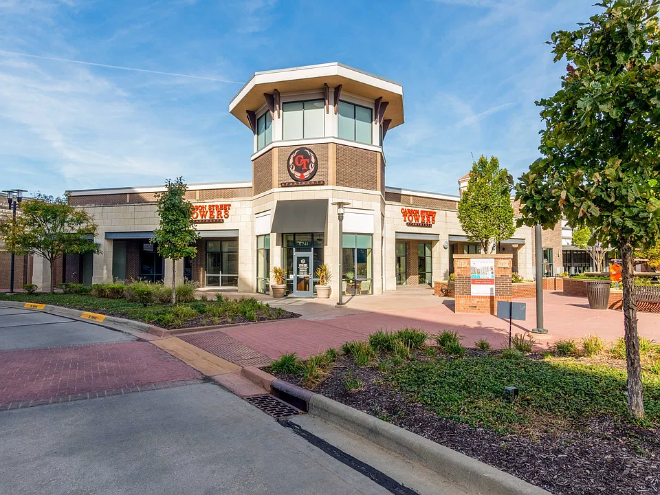 Leasing Office