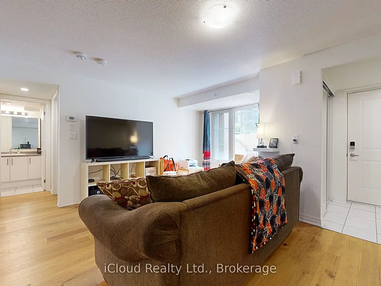 26 B Lookout Dr #A — Photo 7
