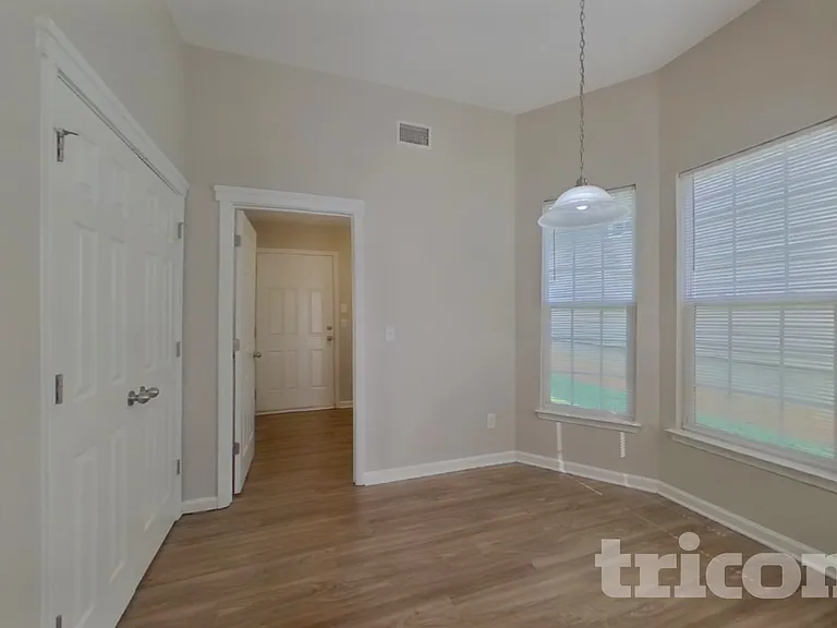 6202 Trotters Ridge Rd — Photo 4