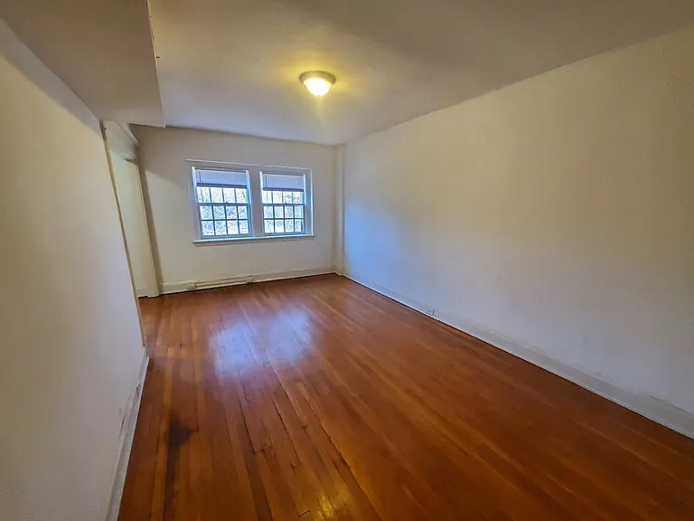 122 Argyle Rd #1 — Photo 5