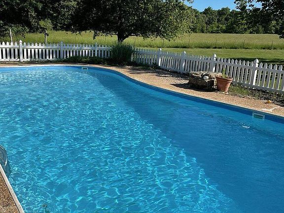 2nd image of 2076 State Route Bb