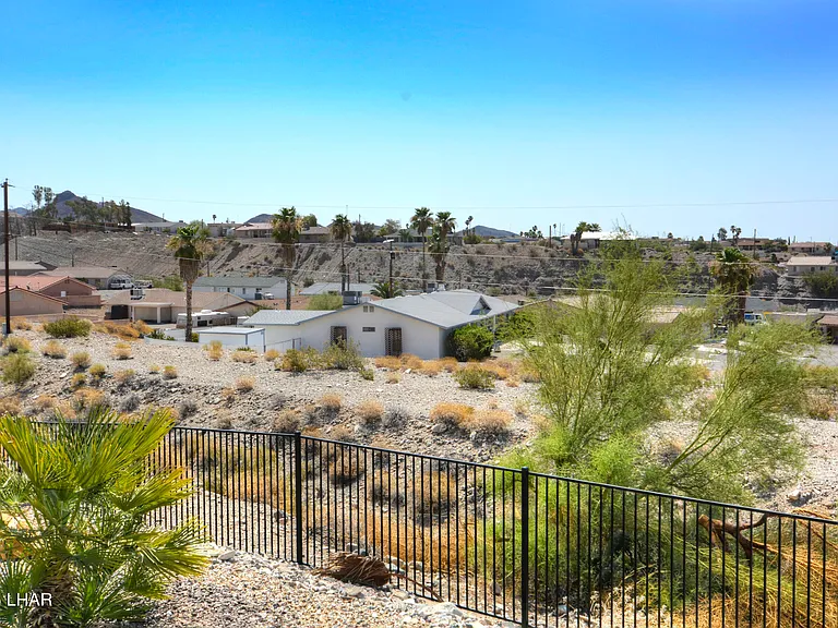 3400 Buckboard Dr — Photo 23
