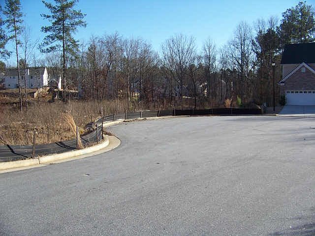 2nd image of 1179 Mitford Ln