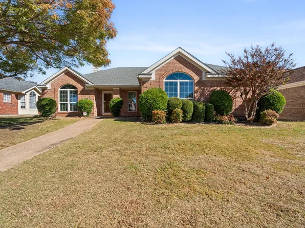 1704 Willow Crk, Mesquite, TX 75181