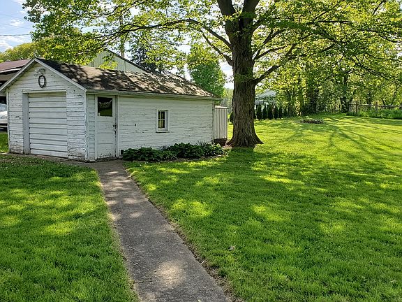4th image of 608 Township Road 1500