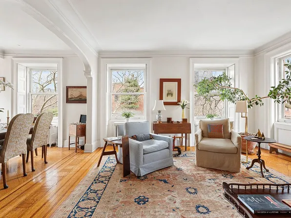 219 Clinton St APT 3, Brooklyn, NY 11201