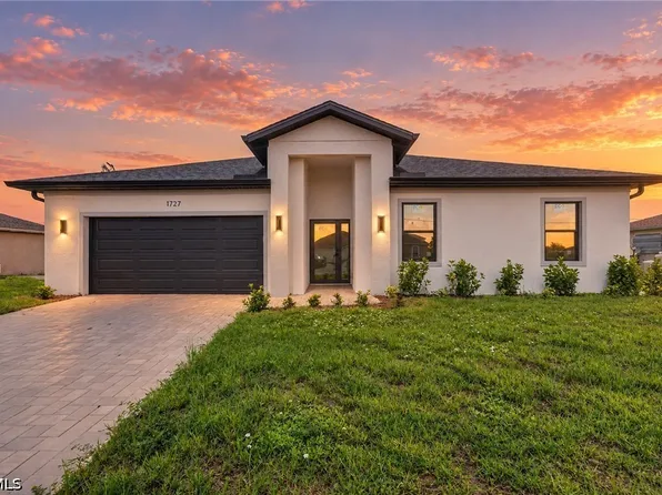 1727 NE 12th Terrace, Cape Coral, FL 33909