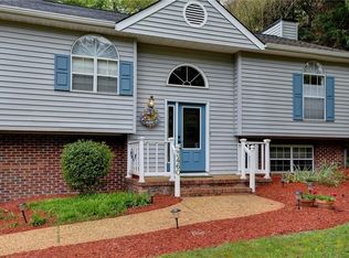 3460 Hunters Rdg, Williamsburg, VA 23188