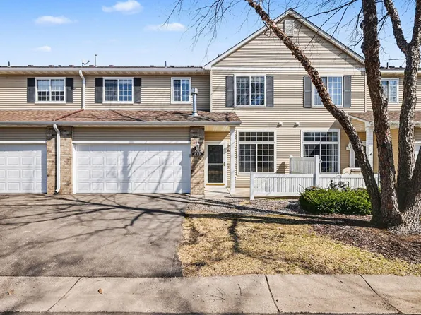 313 Frederick Cir, Hastings, MN 55033