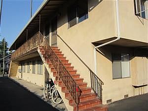 1st image of 33 S 15th St APT 8
