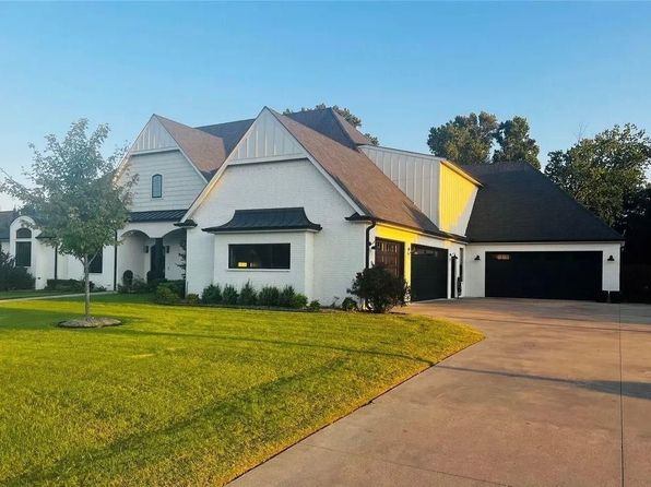 3611 N Country Club Cir