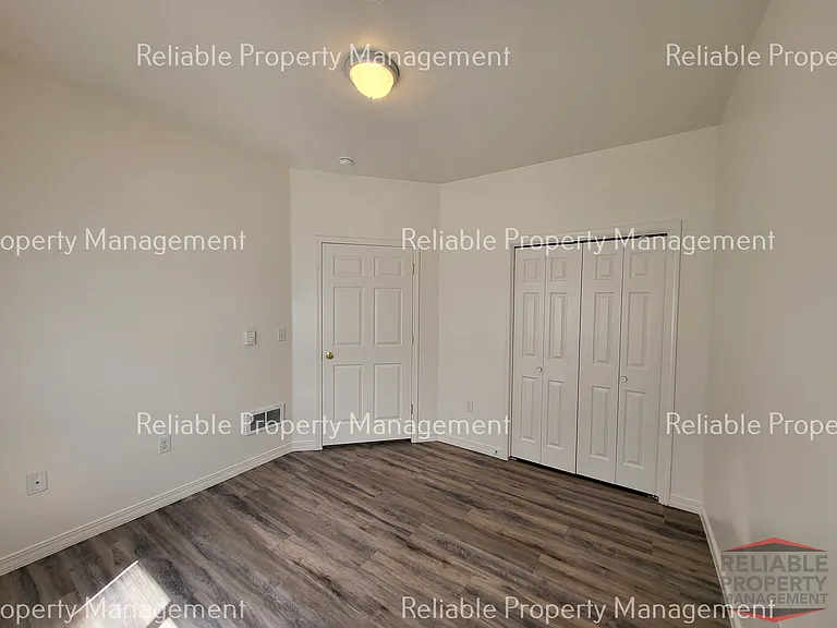 685 John Adams Pkwy #3 — Photo 6
