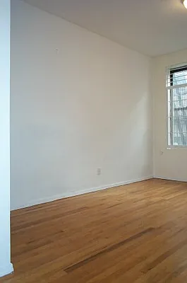 Rented by Tower Brokerage | media 23