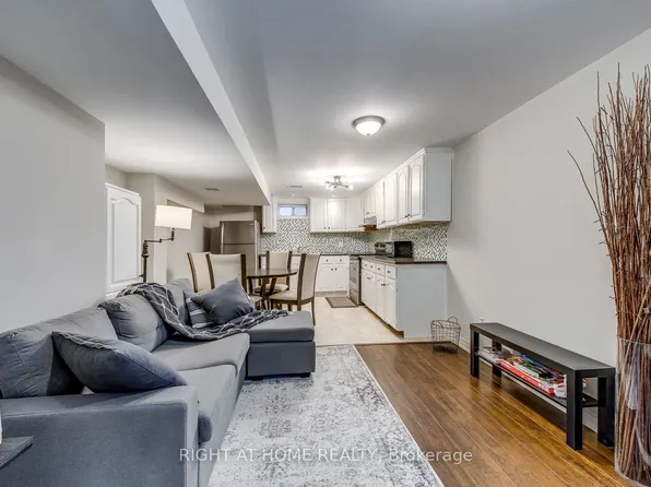 56 Barberry Cres, Richmond Hill, ON L4E 4S6