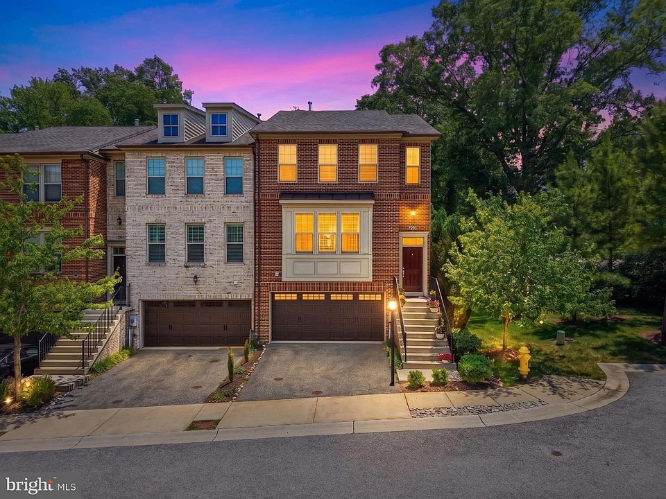 1st image of 203 Treyburn Way
