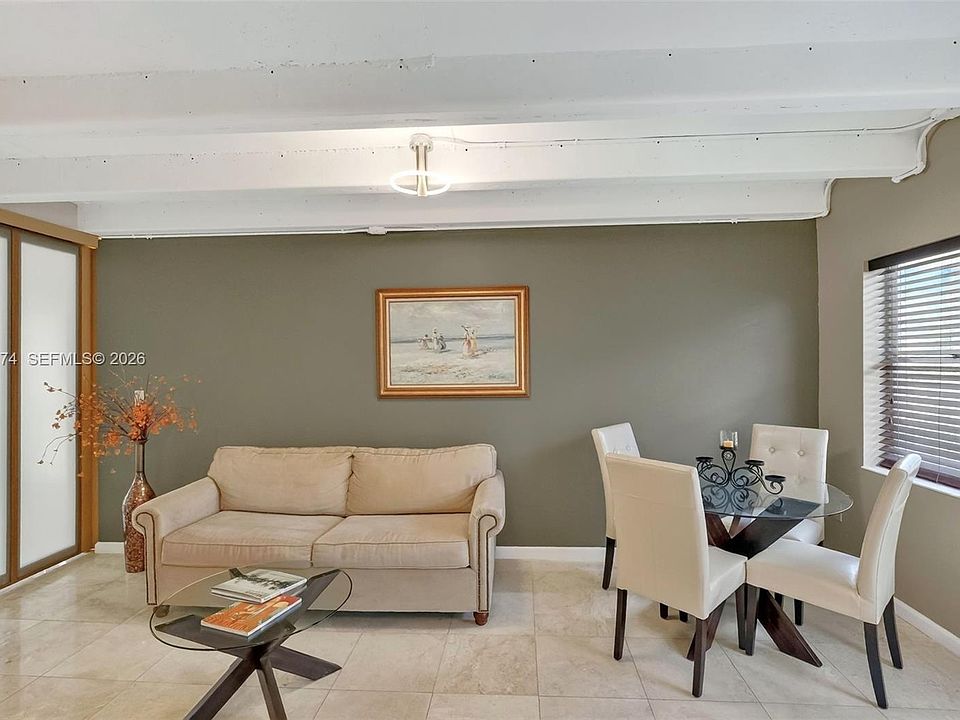 1st image of 1519 Drexel Ave APT 201