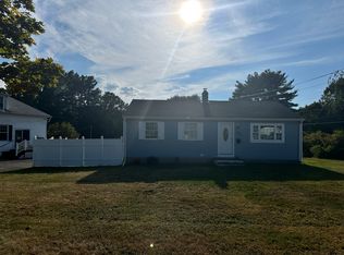 484 Meriden Ave, Southington, CT 06489