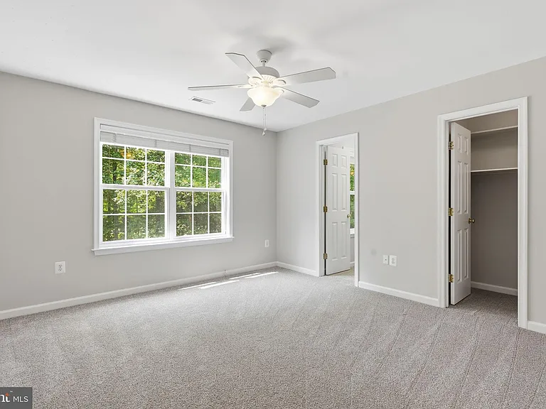 100 Spyglass Ln — Photo 26