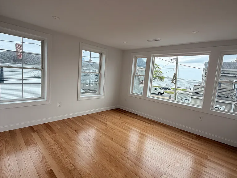 55 Mansfield St #B — Photo 8