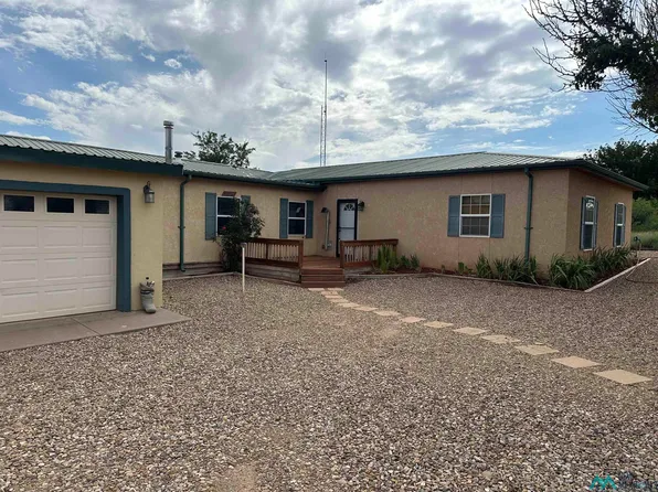 104 Shawnee Rd, Logan, NM 88426