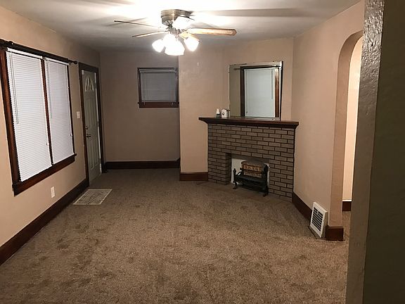 4th image of 2709 Shorb Ave NW